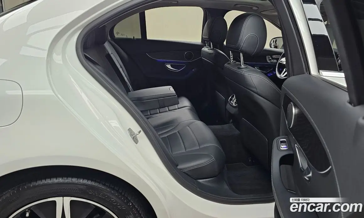 Mercedes-Benz C-Class 2019 1.9 автомат (гидро), фото 16 Mercedes-Benz C-Class 2019 1.9 автомат (гидро), фото 16