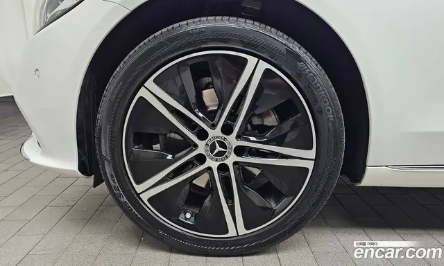 Mercedes-Benz C-Class 2019 1.9 автомат (гидро), миниатюра 4 Mercedes-Benz C-Class 2019 1.9 автомат (гидро), миниатюра 4