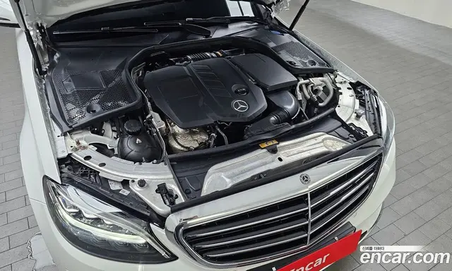 Mercedes-Benz C-Class 2019 1.9 автомат (гидро), миниатюра 5 Mercedes-Benz C-Class 2019 1.9 автомат (гидро), миниатюра 5