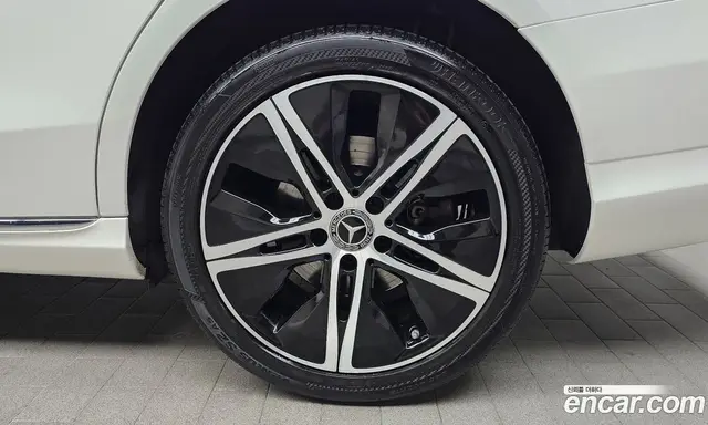 Mercedes-Benz C-Class 2019 1.9 автомат (гидро), миниатюра 6 Mercedes-Benz C-Class 2019 1.9 автомат (гидро), миниатюра 6