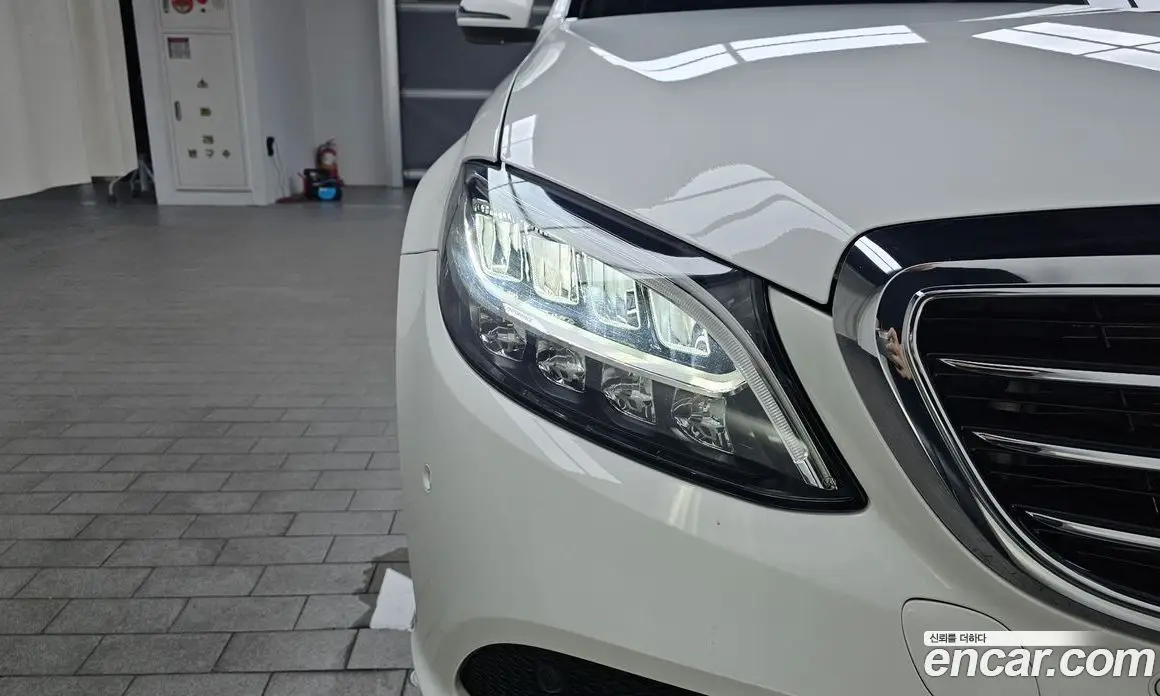 Mercedes-Benz C-Class 2019 1.9 автомат (гидро), фото 7 Mercedes-Benz C-Class 2019 1.9 автомат (гидро), фото 7