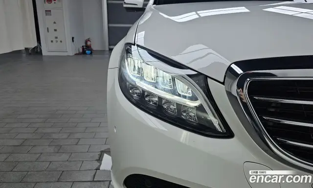 Mercedes-Benz C-Class 2019 1.9 автомат (гидро), миниатюра 7 Mercedes-Benz C-Class 2019 1.9 автомат (гидро), миниатюра 7