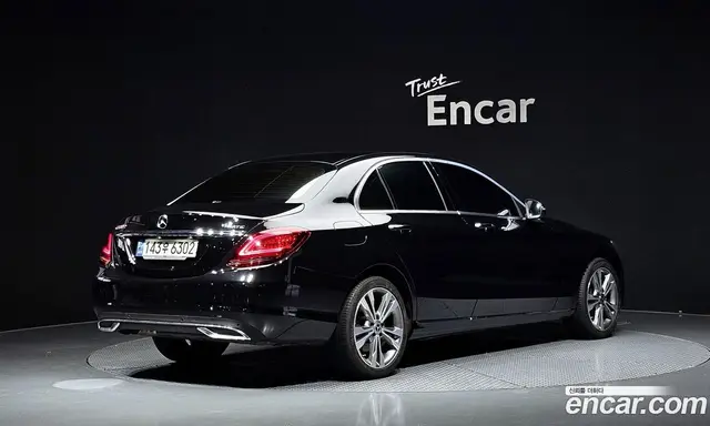 Mercedes-Benz C-Class 2020 1.9 автомат (гидро), миниатюра 2 Mercedes-Benz C-Class 2020 1.9 автомат (гидро), миниатюра 2