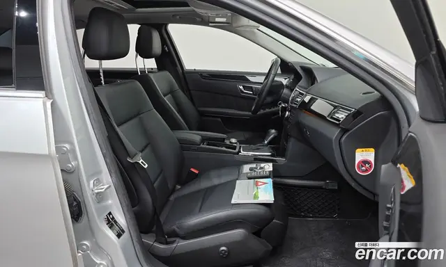 Mercedes-Benz E-Class 2010 1.8 автомат (гидро), миниатюра 11 Mercedes-Benz E-Class 2010 1.8 автомат (гидро), миниатюра 11