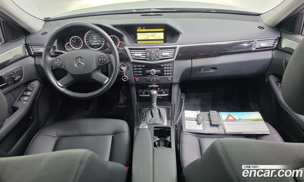 Mercedes-Benz E-Class 2010 1.8 автомат (гидро), фото 7 Mercedes-Benz E-Class 2010 1.8 автомат (гидро), фото 7