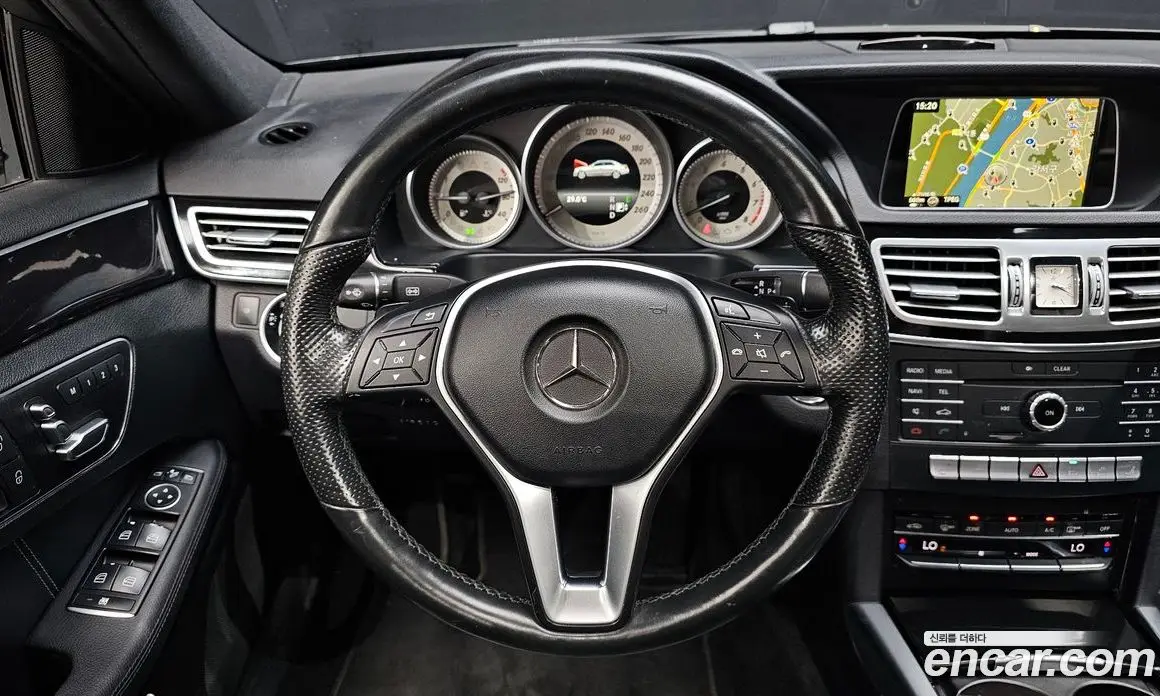 Mercedes-Benz E-Class 2015 3.5 автомат (гидро), фото 13 Mercedes-Benz E-Class 2015 3.5 автомат (гидро), фото 13