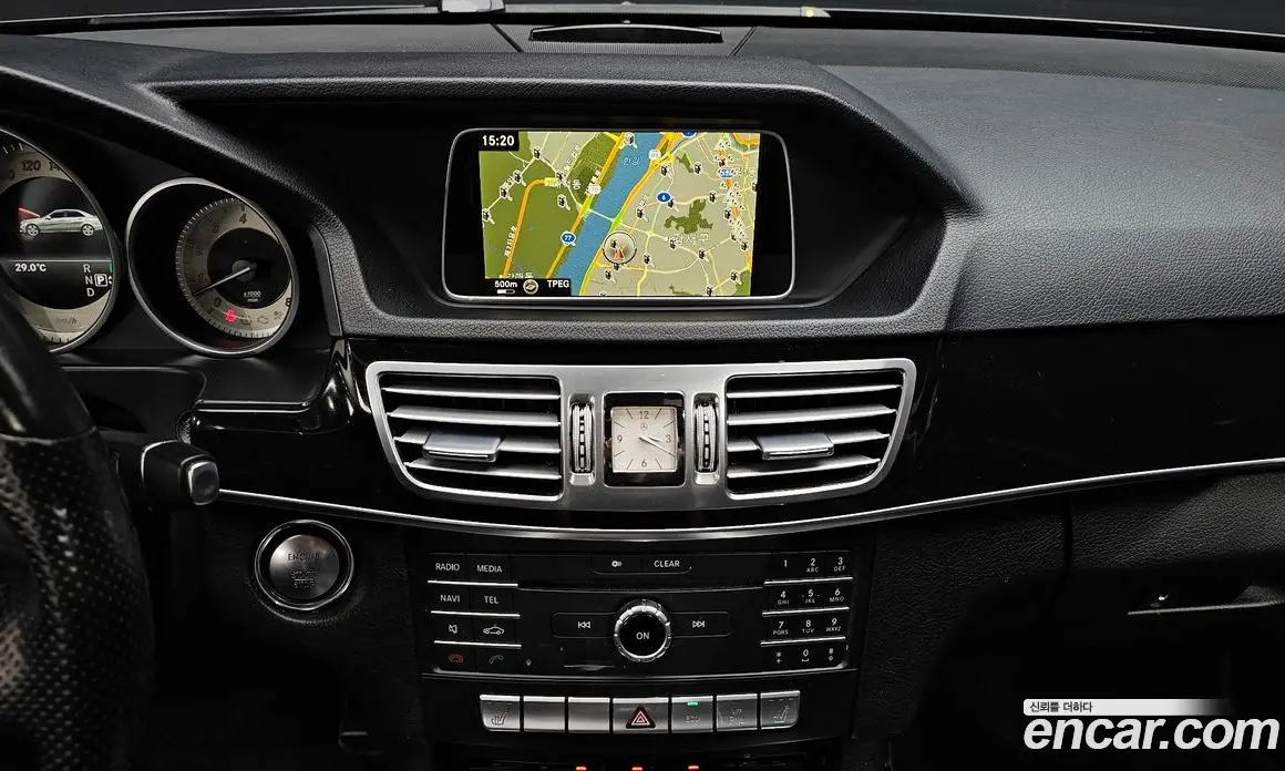 Mercedes-Benz E-Class 2015 3.5 автомат (гидро), фото 14 Mercedes-Benz E-Class 2015 3.5 автомат (гидро), фото 14