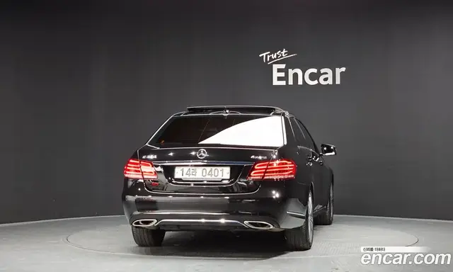 Mercedes-Benz E-Class 2015 3.5 автомат (гидро), миниатюра 4 Mercedes-Benz E-Class 2015 3.5 автомат (гидро), миниатюра 4