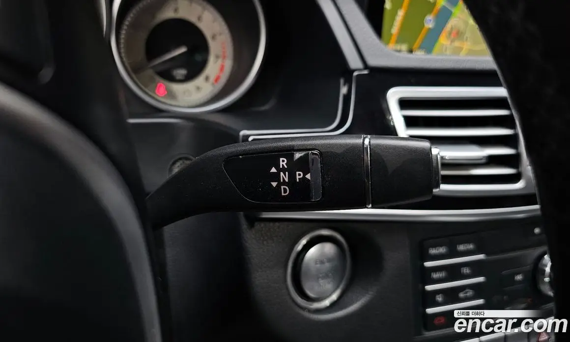 Mercedes-Benz E-Class 2015 3.5 автомат (гидро), фото 9 Mercedes-Benz E-Class 2015 3.5 автомат (гидро), фото 9