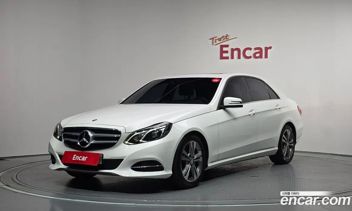 Mercedes-Benz E-Class 2015 2.0 автомат (гидро), фото 1 Mercedes-Benz E-Class 2015 2.0 автомат (гидро), фото 1