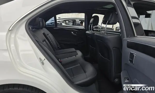 Mercedes-Benz E-Class 2015 2.0 автомат (гидро), миниатюра 12