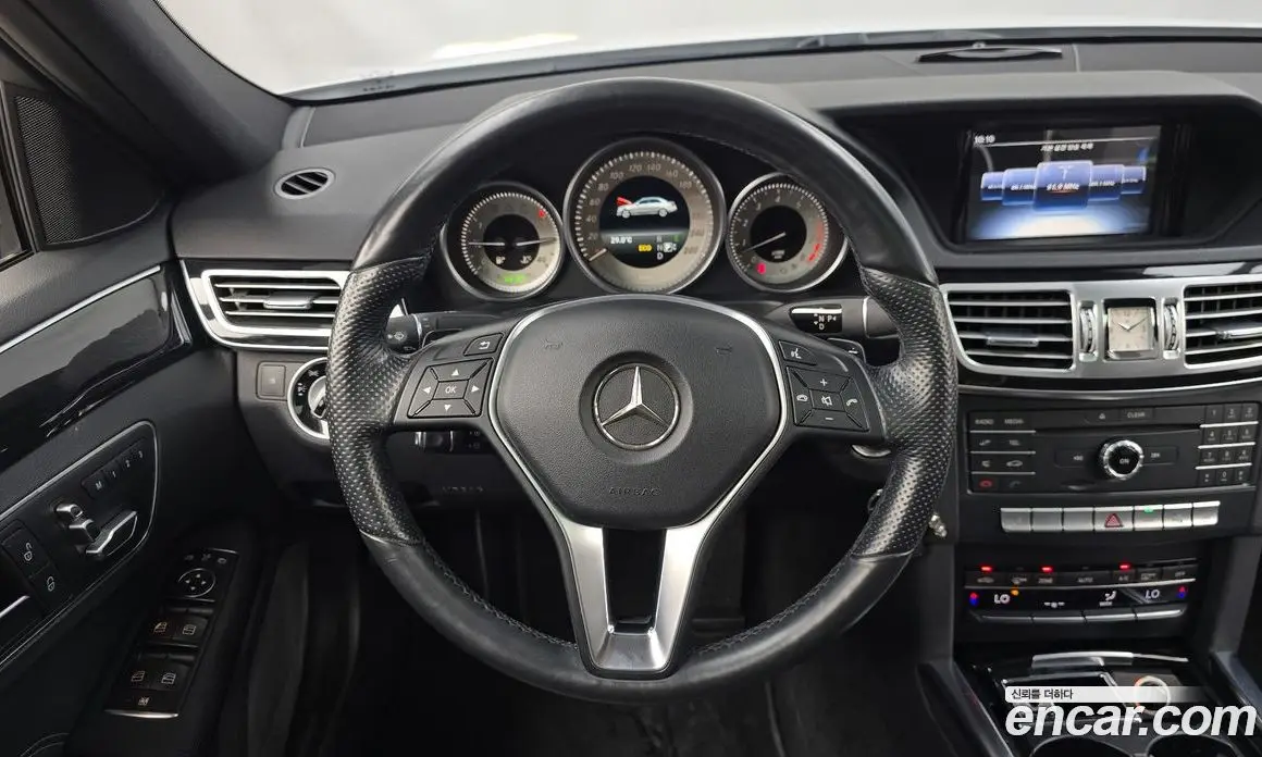 Mercedes-Benz E-Class 2015 2.0 автомат (гидро), фото 13 Mercedes-Benz E-Class 2015 2.0 автомат (гидро), фото 13