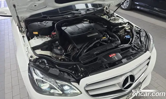 Mercedes-Benz E-Class 2015 2.0 автомат (гидро), миниатюра 6 Mercedes-Benz E-Class 2015 2.0 автомат (гидро), миниатюра 6
