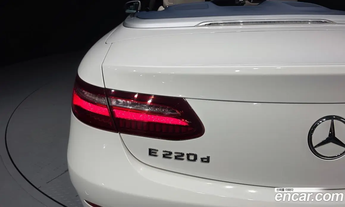 Mercedes-Benz E-Class 2018 1.9 автомат (гидро), фото 9 Mercedes-Benz E-Class 2018 1.9 автомат (гидро), фото 9