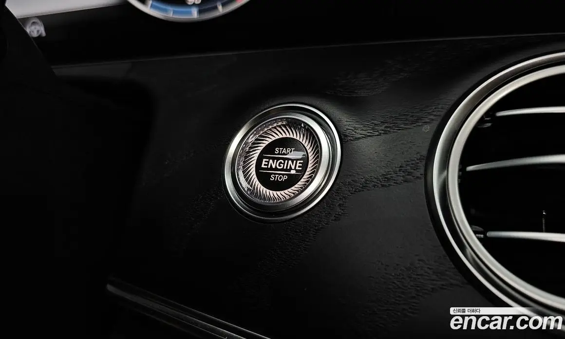 Mercedes-Benz E-Class 2020 2.0 автомат (гидро), фото 28 Mercedes-Benz E-Class 2020 2.0 автомат (гидро), фото 28