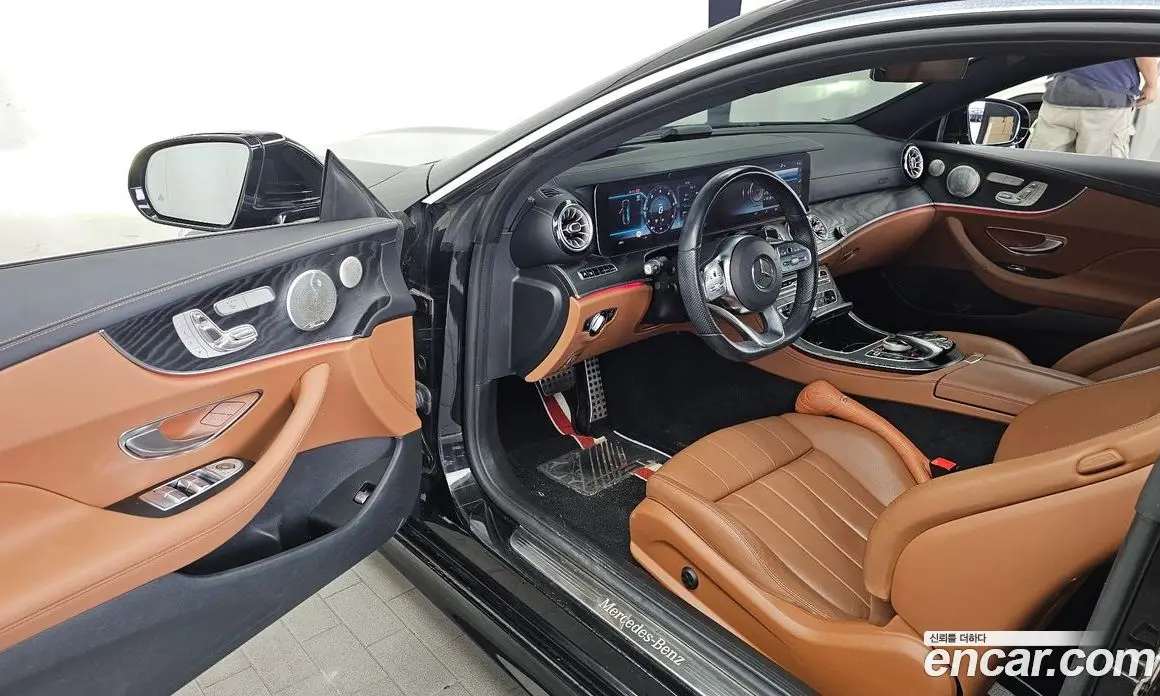 Mercedes-Benz E-Class 2020 1.9 автомат (гидро), фото 10 Mercedes-Benz E-Class 2020 1.9 автомат (гидро), фото 10