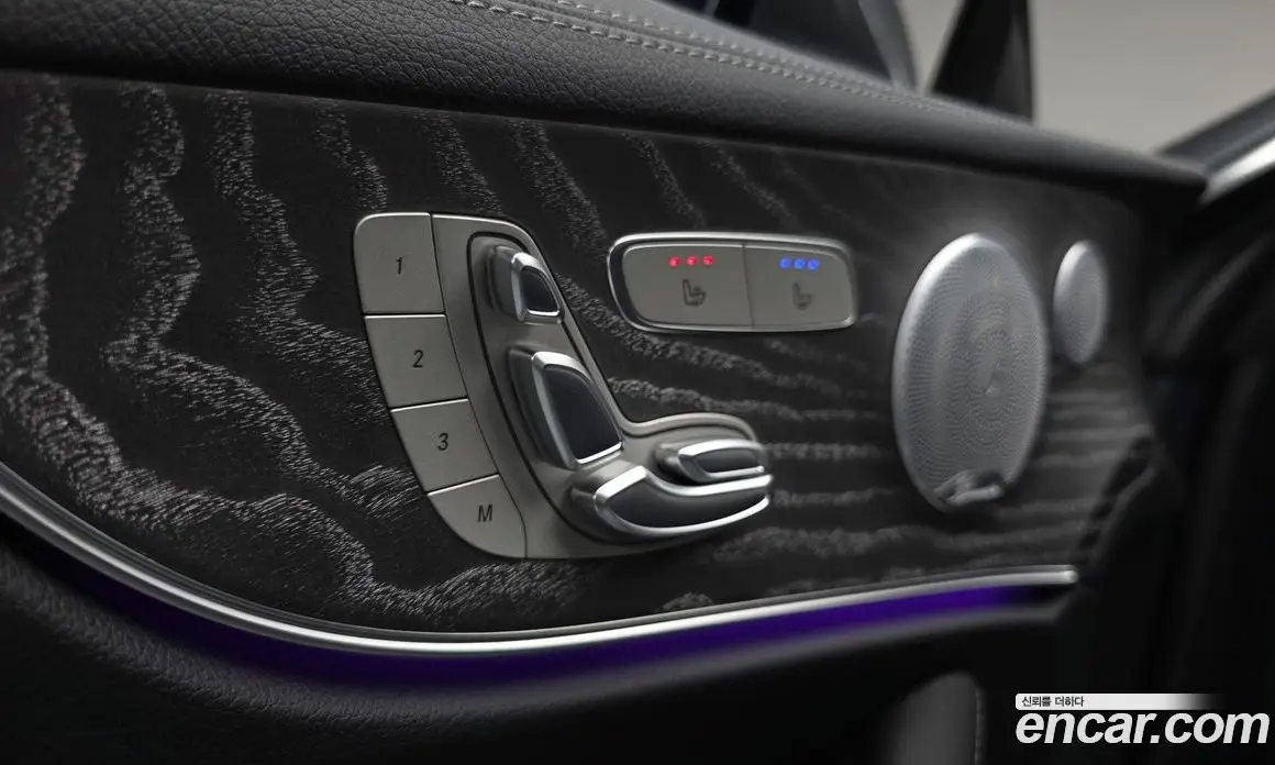 Mercedes-Benz E-Class 2021 3.0 автомат (гидро), фото 26 Mercedes-Benz E-Class 2021 3.0 автомат (гидро), фото 26