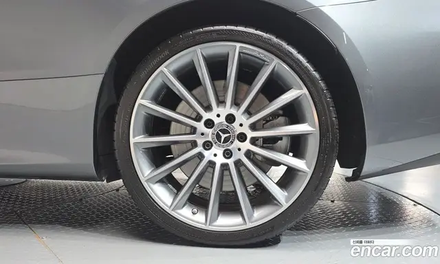 Mercedes-Benz E-Class 2021 3.0 автомат (гидро), миниатюра 6 Mercedes-Benz E-Class 2021 3.0 автомат (гидро), миниатюра 6