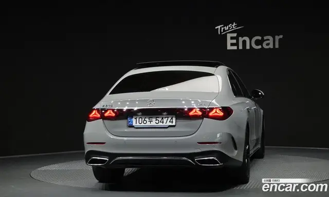 Mercedes-Benz E-Class 2024 2.0 автомат (гидро), миниатюра 4 Mercedes-Benz E-Class 2024 2.0 автомат (гидро), миниатюра 4