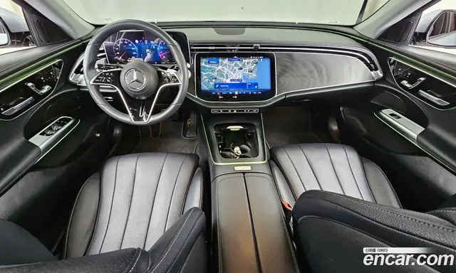 Mercedes-Benz E-Class 2024 2.0 автомат (гидро), миниатюра 10
