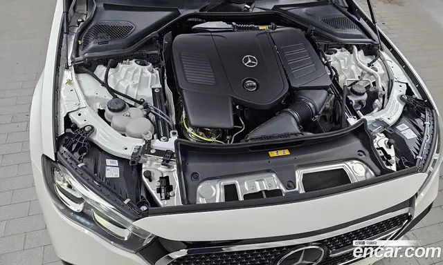 Mercedes-Benz E-Class 2025 2.0 автомат (гидро), миниатюра 5 Mercedes-Benz E-Class 2025 2.0 автомат (гидро), миниатюра 5