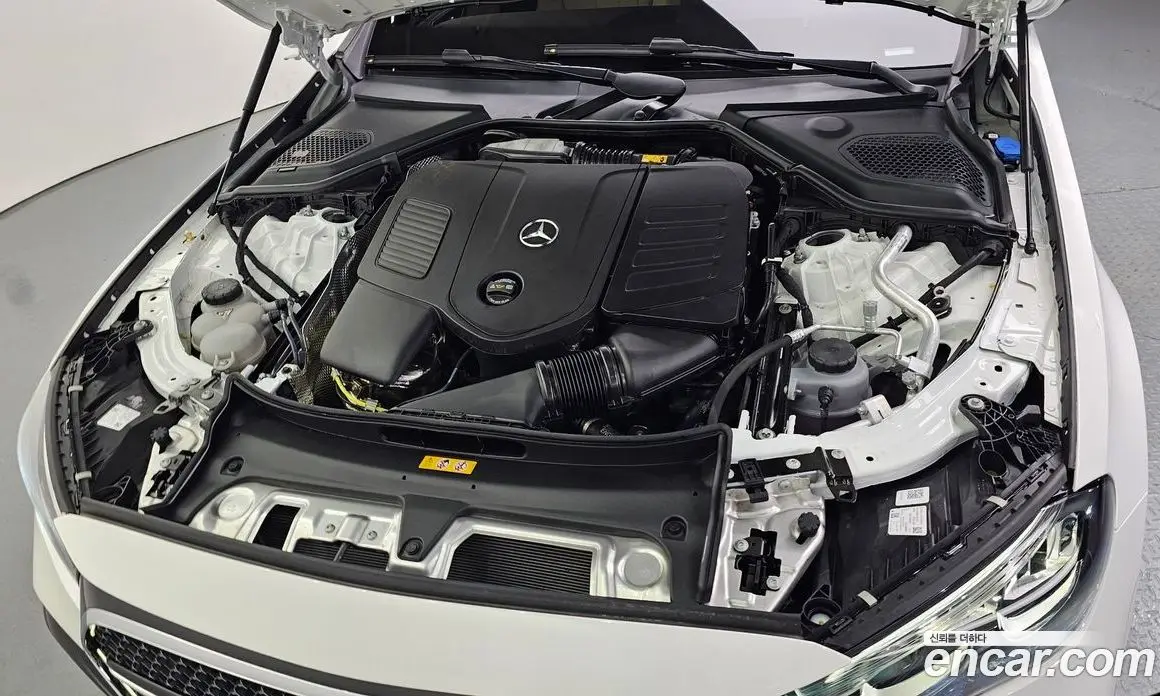 Mercedes-Benz E-Class 2026 2.0 автомат (гидро), фото 5 Mercedes-Benz E-Class 2026 2.0 автомат (гидро), фото 5