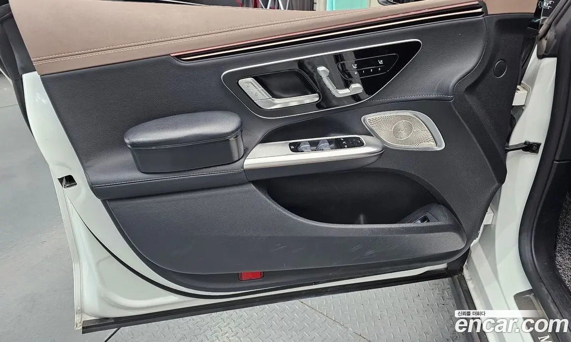 Mercedes-Benz EQE 2023 0.3 автомат (гидро), фото 14 Mercedes-Benz EQE 2023 0.3 автомат (гидро), фото 14