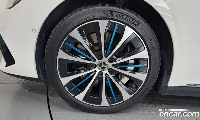 Mercedes-Benz EQE 2023 0.3 автомат (гидро), миниатюра 5 Mercedes-Benz EQE 2023 0.3 автомат (гидро), миниатюра 5