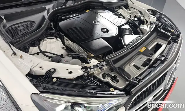 Mercedes-Benz GLC-Class 2024 2.0 автомат (гидро), миниатюра 6 Mercedes-Benz GLC-Class 2024 2.0 автомат (гидро), миниатюра 6