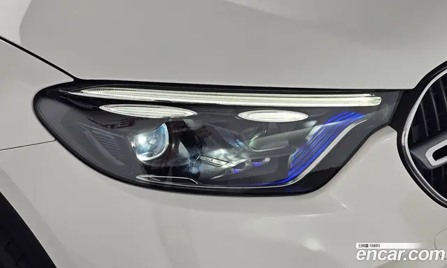 Mercedes-Benz GLC-Class 2024 2.0 автомат (гидро), миниатюра 8 Mercedes-Benz GLC-Class 2024 2.0 автомат (гидро), миниатюра 8