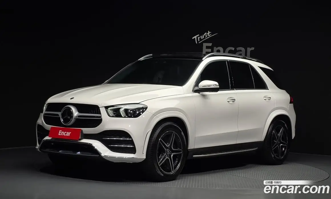 Mercedes-Benz GLE-Class 2021 3.0 автомат (гидро), фото 1 Mercedes-Benz GLE-Class 2021 3.0 автомат (гидро), фото 1