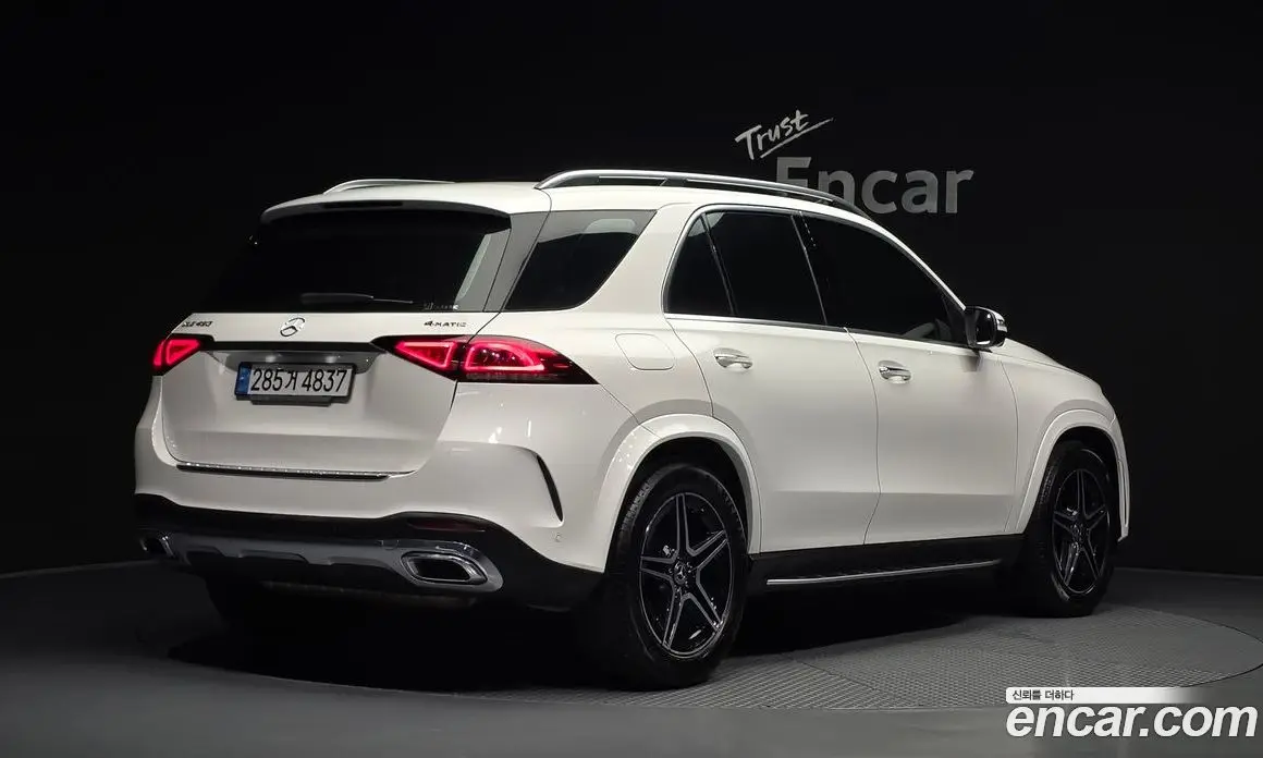 Mercedes-Benz GLE-Class 2021 3.0 автомат (гидро), фото 2 Mercedes-Benz GLE-Class 2021 3.0 автомат (гидро), фото 2
