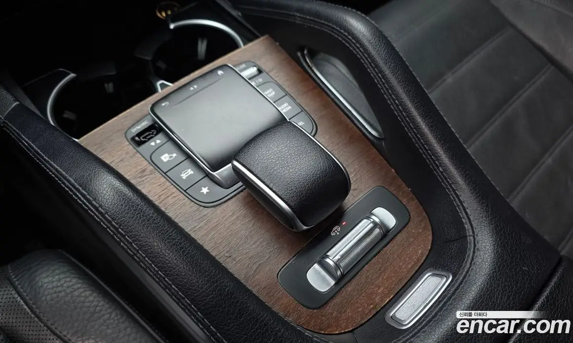 Mercedes-Benz GLE-Class 2021 3.0 автомат (гидро), фото 17 Mercedes-Benz GLE-Class 2021 3.0 автомат (гидро), фото 17