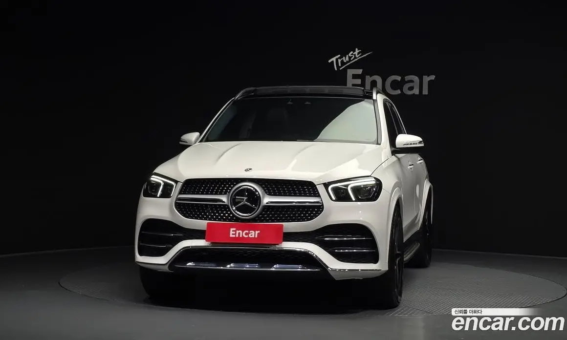 Mercedes-Benz GLE-Class 2021 3.0 автомат (гидро), фото 3 Mercedes-Benz GLE-Class 2021 3.0 автомат (гидро), фото 3