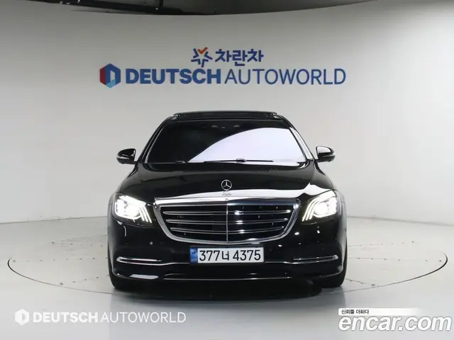 Mercedes-Benz S-Class 2019 4.0 автомат (гидро), миниатюра 1 Mercedes-Benz S-Class 2019 4.0 автомат (гидро), миниатюра 1