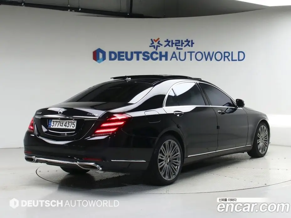 Mercedes-Benz S-Class 2019 4.0 автомат (гидро), фото 2 Mercedes-Benz S-Class 2019 4.0 автомат (гидро), фото 2