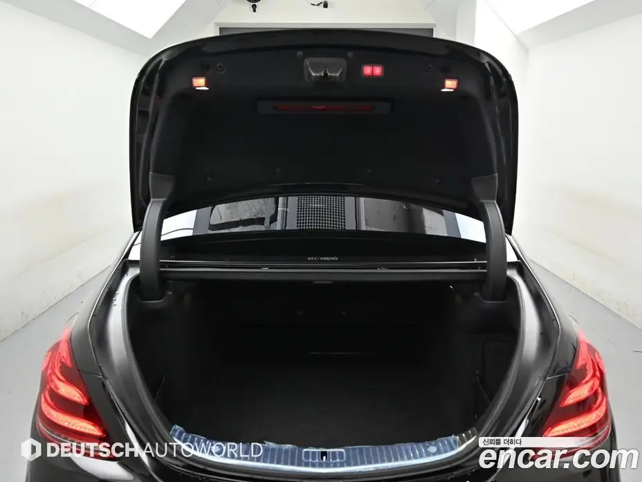 Mercedes-Benz S-Class 2019 4.0 автомат (гидро), фото 19 Mercedes-Benz S-Class 2019 4.0 автомат (гидро), фото 19