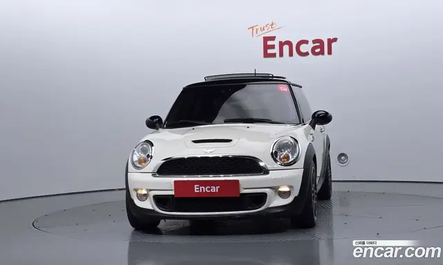 Mini Cooper 2011 1.6 автомат (гидро), миниатюра 3 Mini Cooper 2011 1.6 автомат (гидро), миниатюра 3