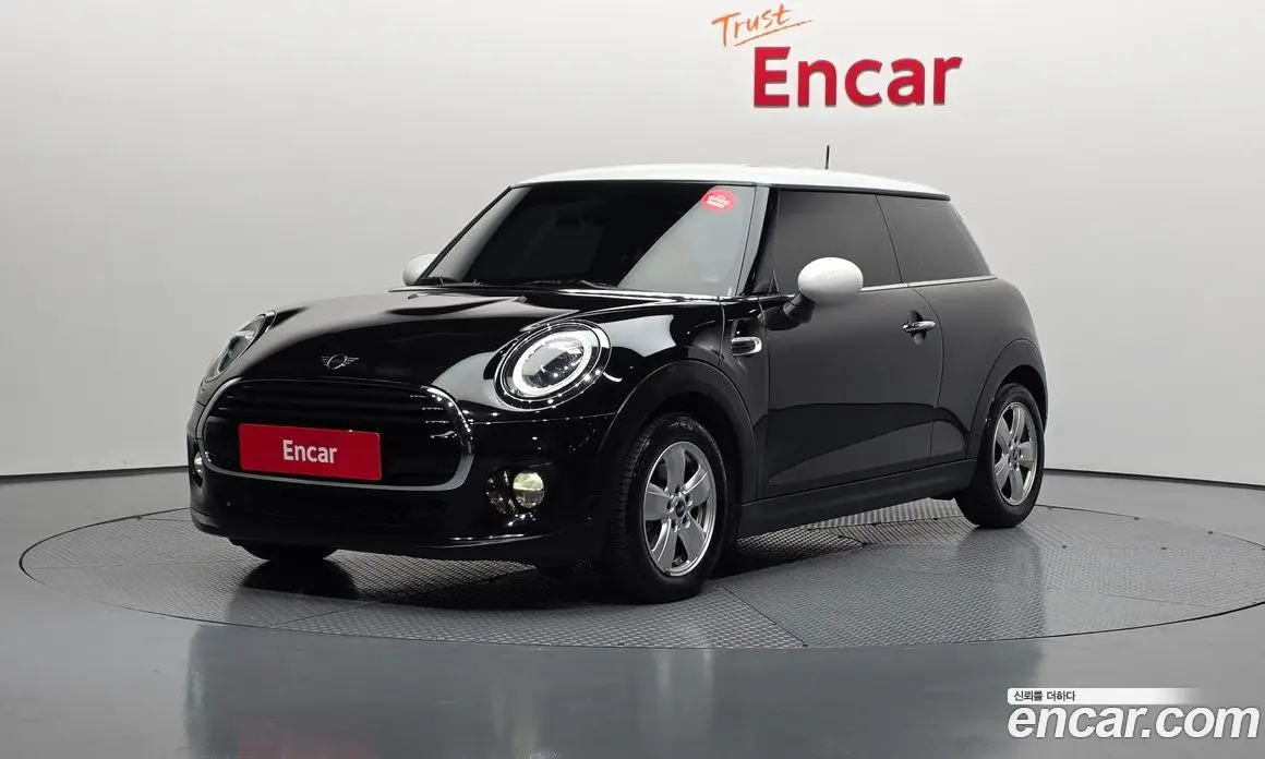 Mini Cooper 2019 1.5 автомат (гидро), фото 1 Mini Cooper 2019 1.5 автомат (гидро), фото 1