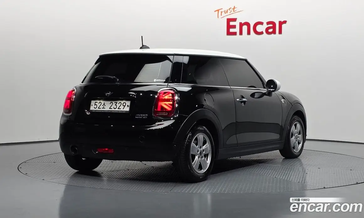 Mini Cooper 2019 1.5 автомат (гидро), фото 2 Mini Cooper 2019 1.5 автомат (гидро), фото 2