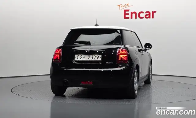 Mini Cooper 2019 1.5 автомат (гидро), миниатюра 4 Mini Cooper 2019 1.5 автомат (гидро), миниатюра 4
