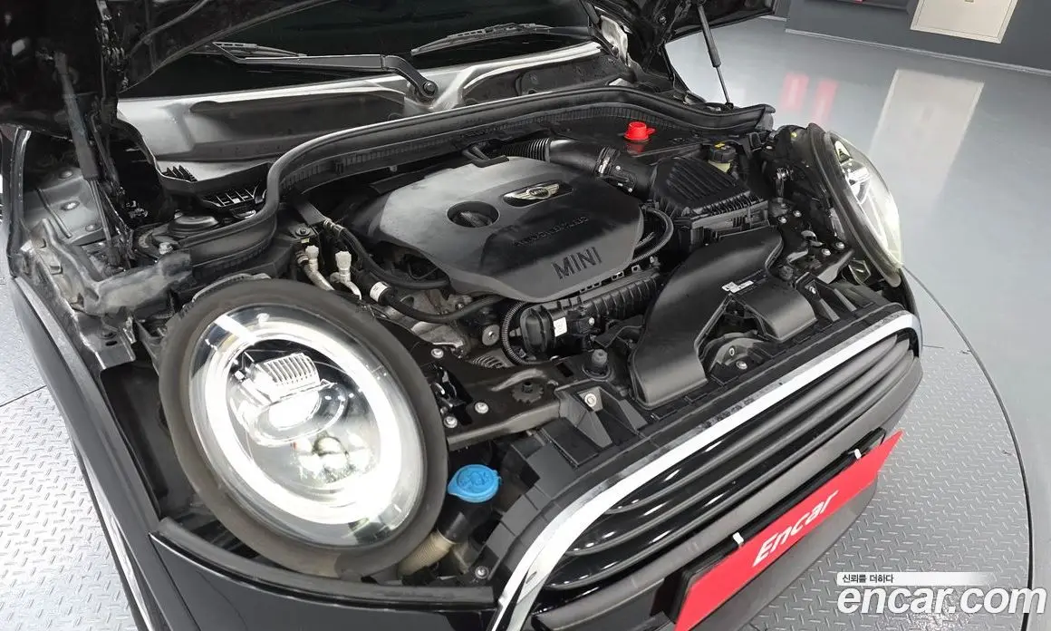 Mini Cooper 2019 1.5 автомат (гидро), фото 6 Mini Cooper 2019 1.5 автомат (гидро), фото 6