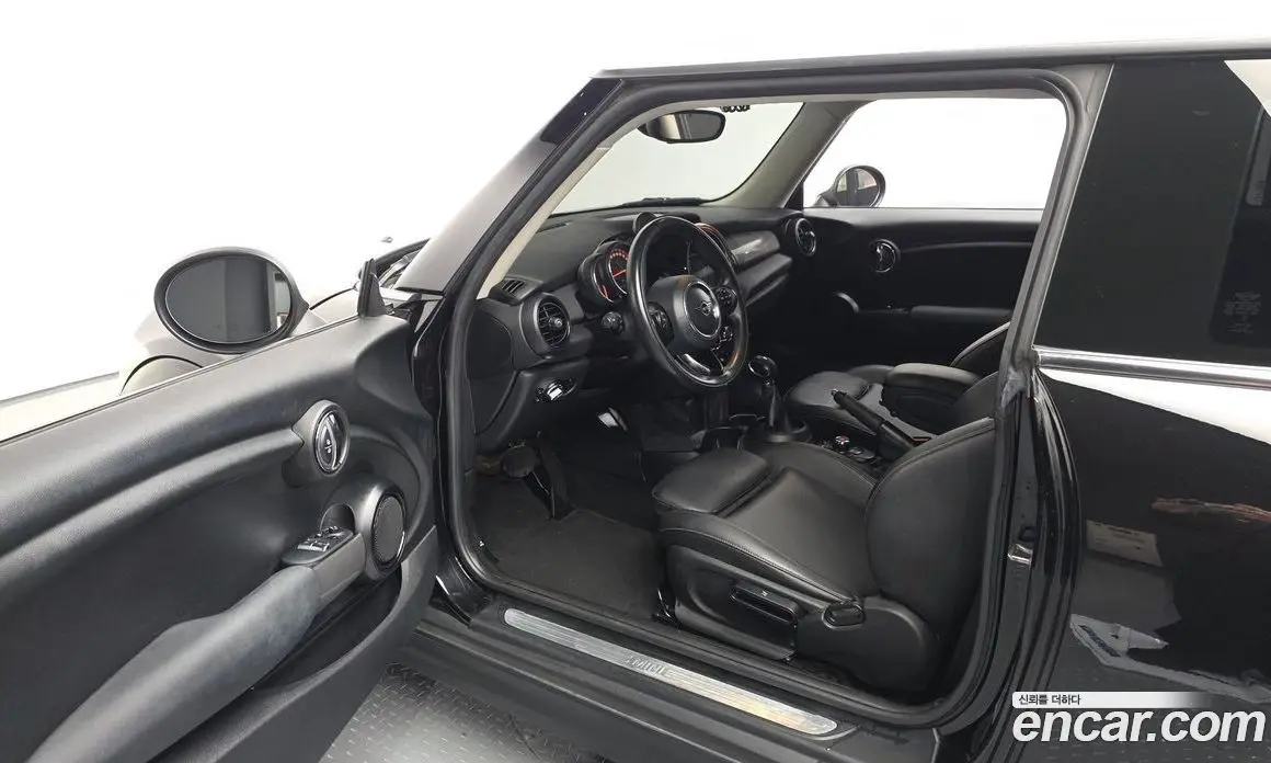 Mini Cooper 2019 1.5 автомат (гидро), фото 10 Mini Cooper 2019 1.5 автомат (гидро), фото 10