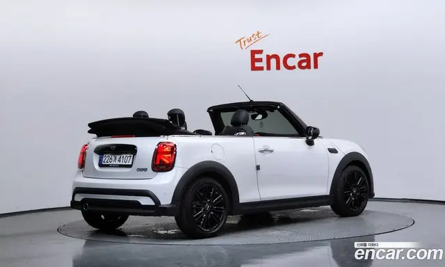 Mini Cooper Convertible 2024 1.5 автомат (гидро), миниатюра 2 Mini Cooper Convertible 2024 1.5 автомат (гидро), миниатюра 2