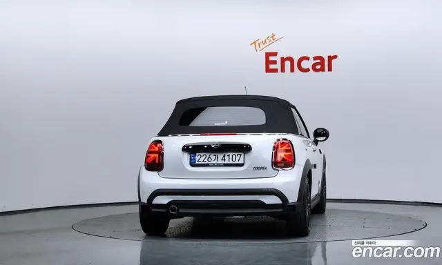 Mini Cooper Convertible 2024 1.5 автомат (гидро), миниатюра 4 Mini Cooper Convertible 2024 1.5 автомат (гидро), миниатюра 4