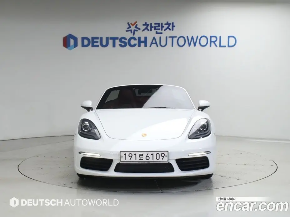 Porsche 718 2017 2.5 автомат (гидро), фото 3 Porsche 718 2017 2.5 автомат (гидро), фото 3