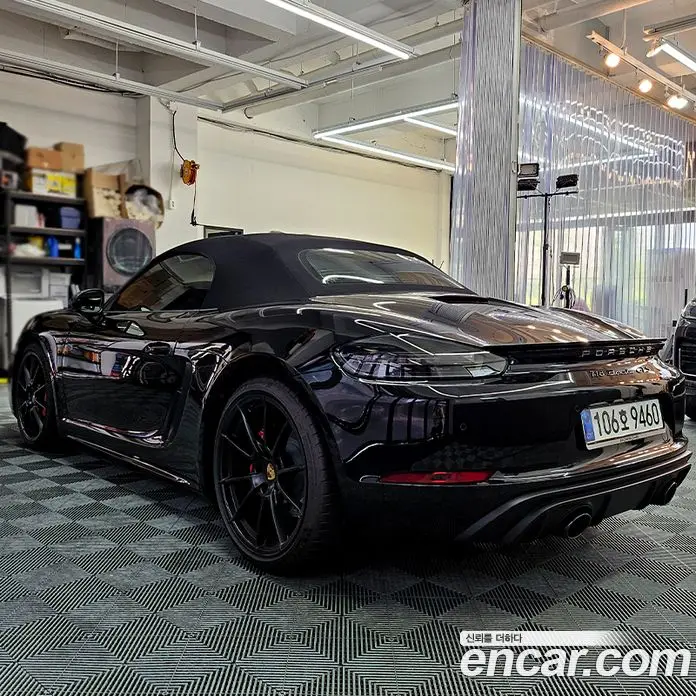 Porsche 718 2025 4.0 автомат (гидро), фото 7 Porsche 718 2025 4.0 автомат (гидро), фото 7