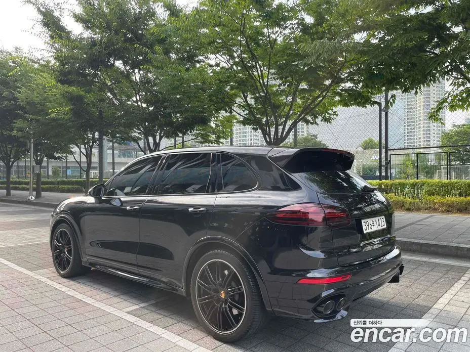 Porsche Cayenne 2016 3.6 автомат (гидро), фото 2 Porsche Cayenne 2016 3.6 автомат (гидро), фото 2
