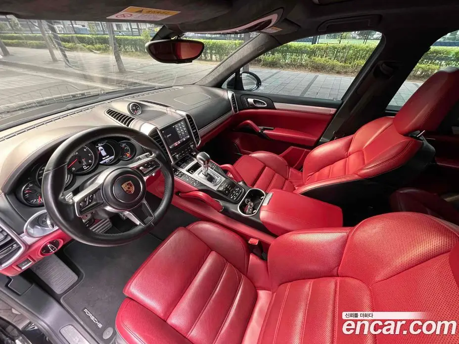 Porsche Cayenne 2016 3.6 автомат (гидро), фото 13 Porsche Cayenne 2016 3.6 автомат (гидро), фото 13