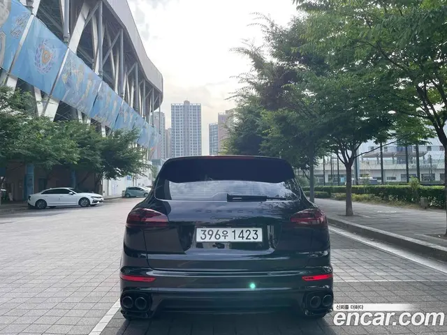 Porsche Cayenne 2016 3.6 автомат (гидро), миниатюра 4 Porsche Cayenne 2016 3.6 автомат (гидро), миниатюра 4